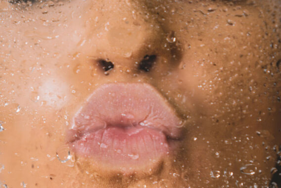 6 Tricks for Preventing Dry Lips