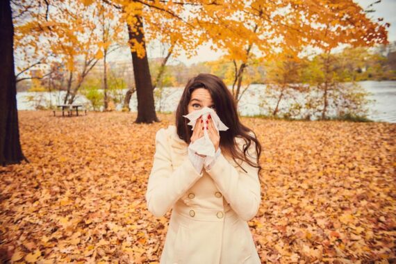 How to Reduce Skin Irritation from Fall Allergies