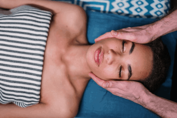 What Is a Lunchtime Facial?